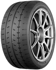Závodní pneumatika RGC Motorsport